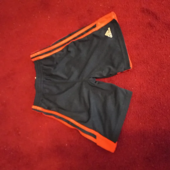 ADIDAS - Picture 4 of 4